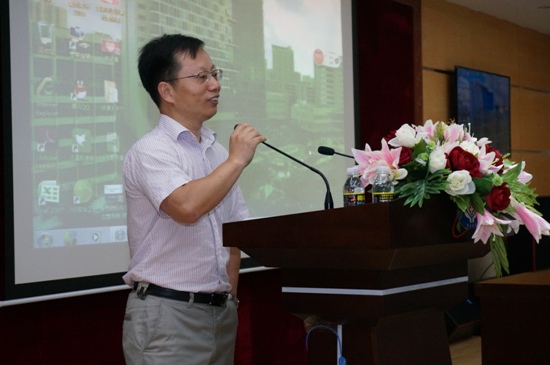 1448583078129770.jpg 潘卫民主任主持(肖欢)11.JPG