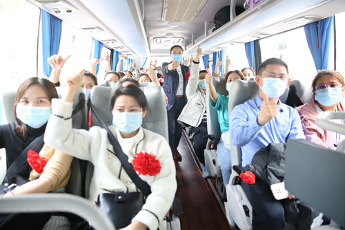 出发车内1_副本.jpg