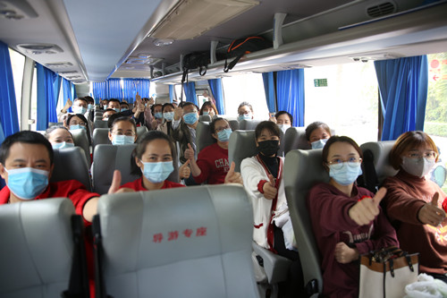 出发车内_副本.jpg